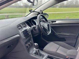 /photos/11382/e560a596-9060-43c8-8f90-37ea66ca095a_i320x240.jpg